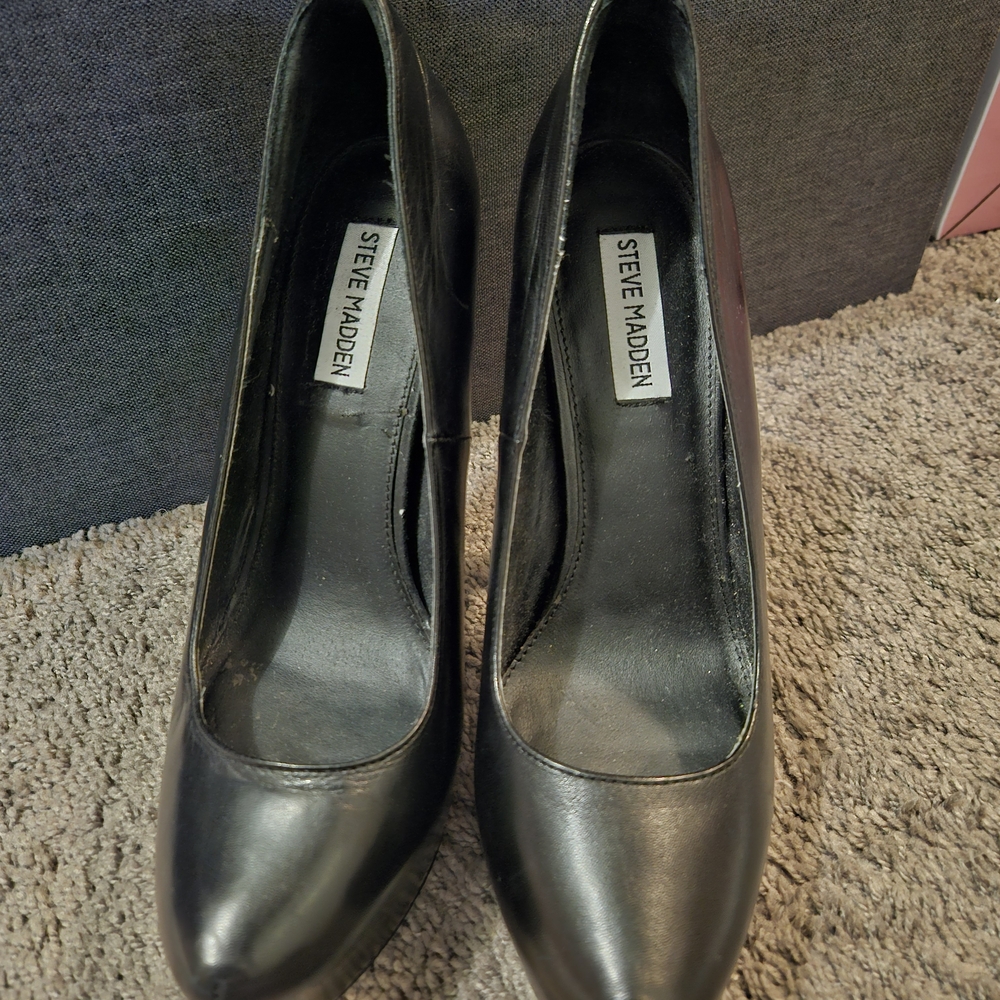 Steve Madden Black Women's Heels
